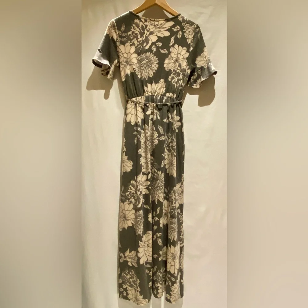 DownEast Floral Faux-Wrap Maxi Dress, size S - Picture 2 of 10